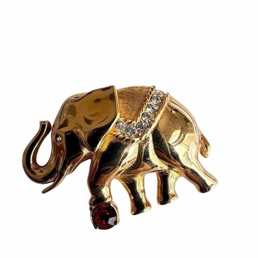 Swarovski Gold Tone Elephant Brooch Red Crystal Clear Rhinestones Lucky Elephant